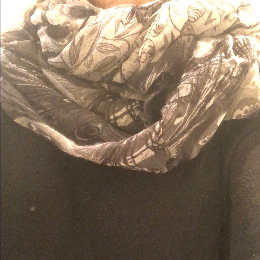 Infinity Scarf - Black And Gray Pattern - image 2